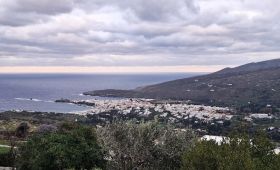 ΛΙΜΕΝΑΡΧΕΙΟ ΑΝΔΡΟΥ: Άνεμοι βορειοανατολικοί το πρωί, νοτιοανατολικοί το απόγευμα, 7-8 μποφόρ... 