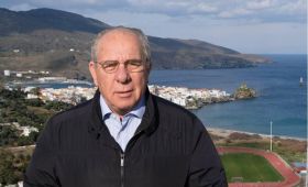 ΑΠΟΧΑΙΡΕΤΙΣΜΟΣ στον Δημήτρη Γιαννίση από τον Κυριάκο Θωμά