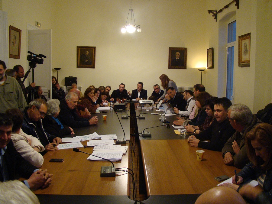 Γιάννης Καπάκης: επιστολή για την βιντεοσκόπηση των δημοτικών συμβουλίων και τα οικονομικά του Δήμου Άνδρου