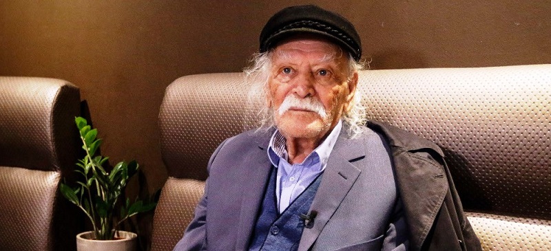 Η Νάξος, οι Κυκλάδες και η Ελλάδα αποχαιρετούν τον Μανώλη Γλέζο