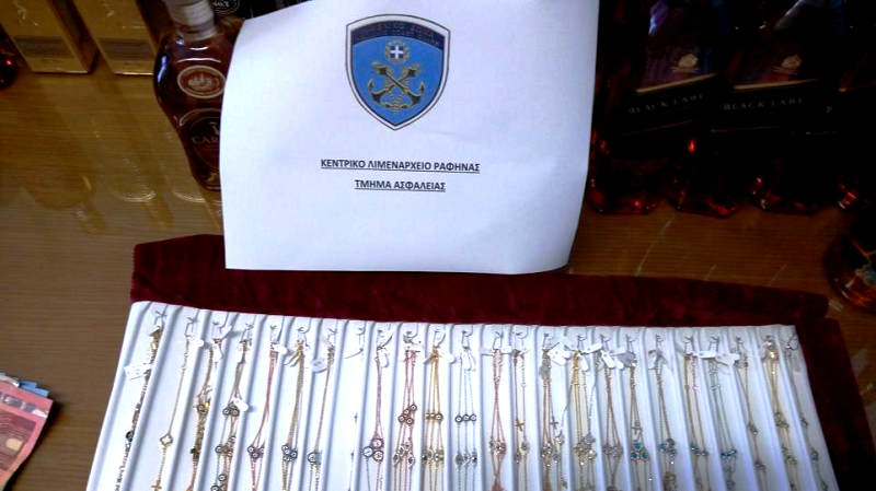 Επιχείρηση του Λιμενικού και σύλληψη κακοποιού μέσα στο 