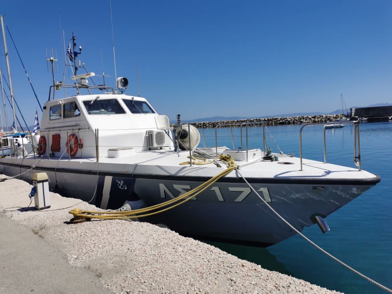 Μεταφορά γονέα και βρέφους με covid-19 στη Ραφήνα