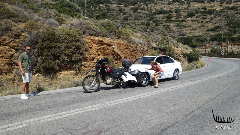Ένα απίστευτο ατύχημα στον Άγιο Κυπριανό