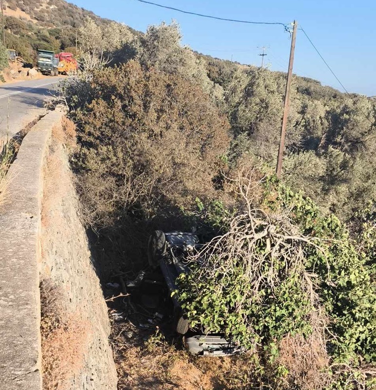 Ευχαριστήρια επιστολή για την βοήθεια στον ιερέα της Παλαιόπολης που έπεσε με τζιπ στο Απροβάτου