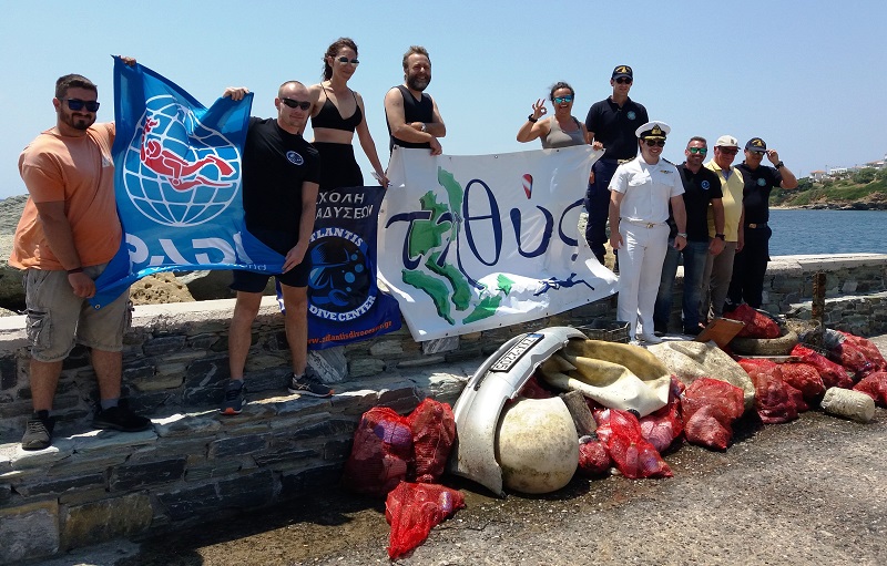 Καθαρισμός μαρίνας Μπατσίου: Το τι βρέθηκε δεν περιγράφεται!!!