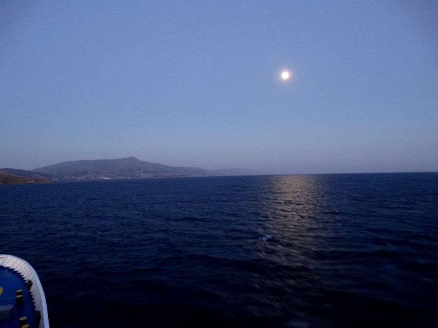 Μαγική πανσέληνος στον Κάβο Ντόρο