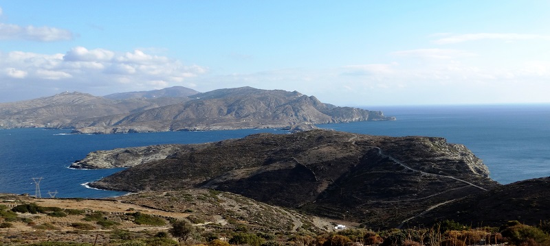 Σάββατο 2/9: Στην Αγία Μονή και στο θέατρο της Χώρας