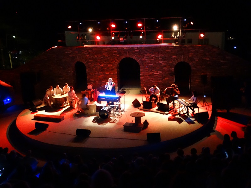 Ο Κραουνάκης στην Άνδρο…