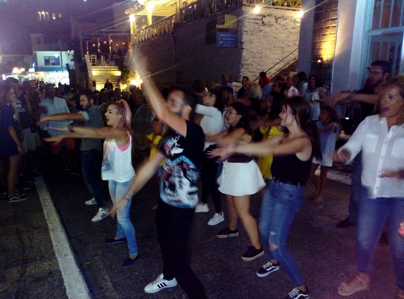 Κουβανέζικη salsa ξεσήκωσε το Μπατσί! 