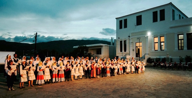 Νύχτα γλεντιού στο Γαύριο με τον χορευτικό όμιλο Υδρούσας!