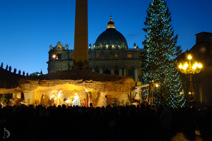 Τα έθιμα των Χριστουγέννων: η φάτνη και το δέντρο