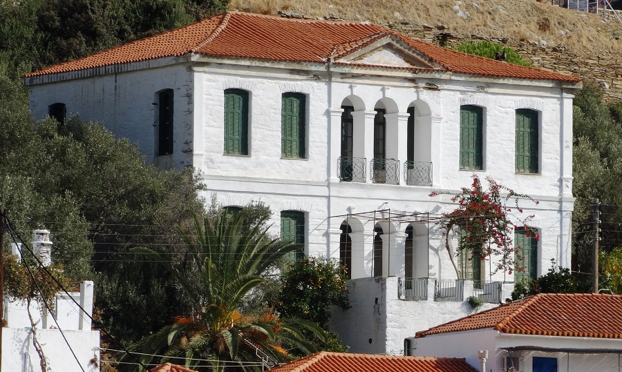 Πωλείται το στολίδι του Μπατσιού: Η πανέμορφη «Βίλα Ευανθία» ψάχνει νέο ιδιοκτήτη…