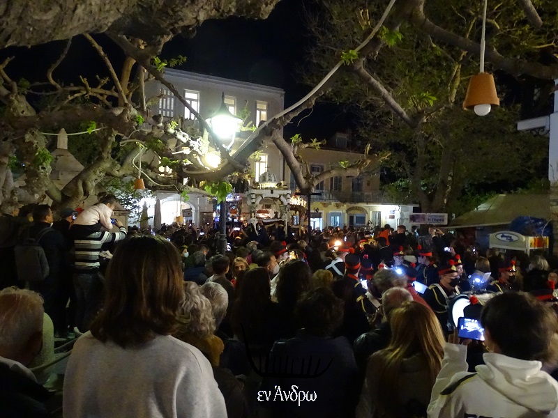 Μ.ΠΑΡΑΣΚΕΥΗ 2022: Η συνάντηση των τριών επιταφίων της Χώρας