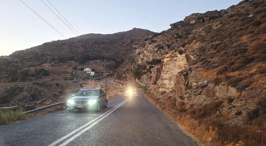 ΣΕΠΤΕΜΒΡΗΣ: Κάποιοι συνεχίζουν... να έρχονται! Κι άλλοι επιμένουν... και δεν φεύγουν!