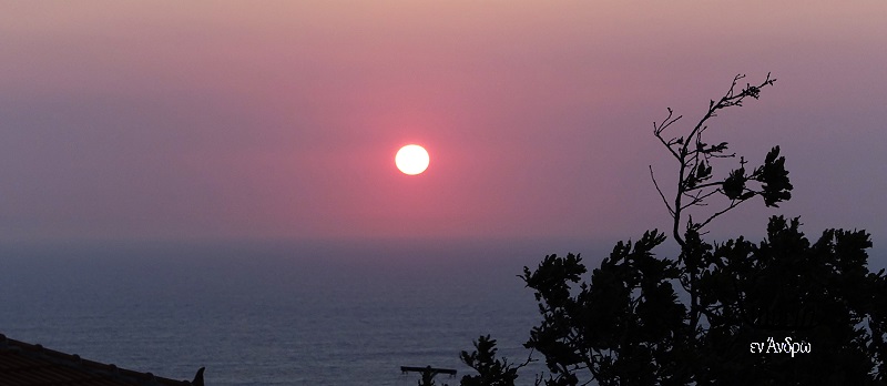 Η έκρηξη τιμών παγίδα για την οικονομία. Κι ο πόλεμος καλά κρατεί...