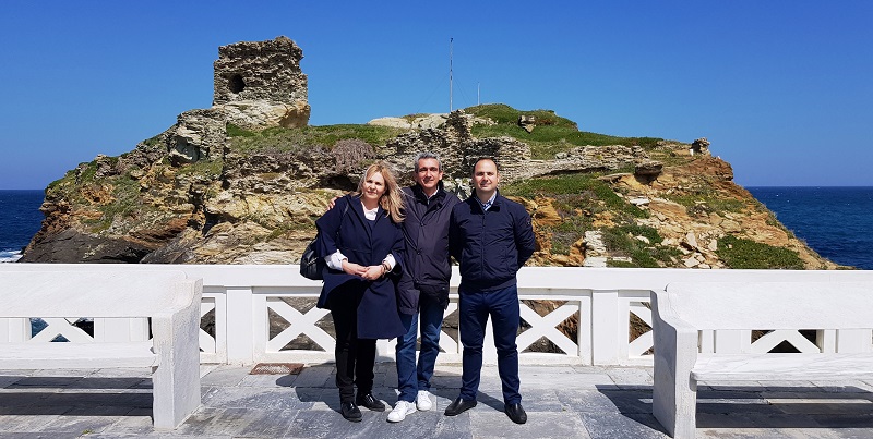 Επίσκεψη Γ. Χατζημάρκου στην Άνδρο. Η Μαρία Λοτσάρη δεύτερη υποψήφια στον συνδυασμό του.