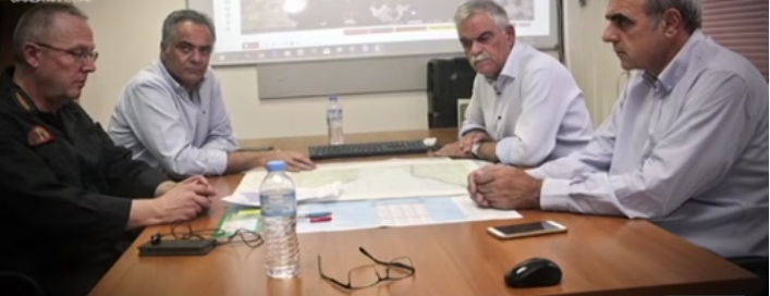 Ο Καπάκης στο Μπατσί, ο Σουσούδης στο Γαύριο, η ετερόκλιτη συμμαχία στην Άνδρο... 