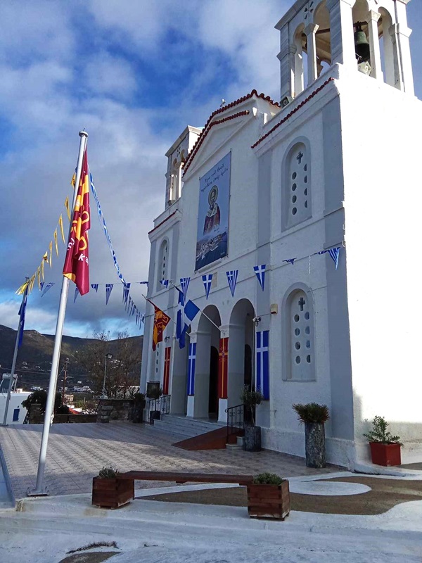 ΓΑΥΡΙΟ - ΚΟΡΘΙ: Του Αγίου Νικολάου στην Άνδρο...