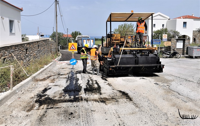 Εργασίες ασφαλτόστρωσης στο Βακόνι