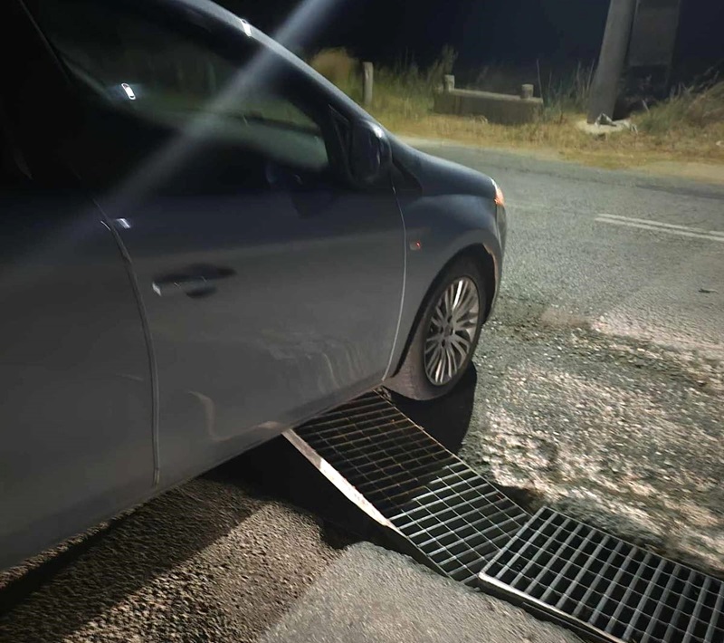 ΑΠΙΣΤΕΥΤΟ ΑΤΥΧΗΜΑ ΣΕ ΔΗΜΟΤΙΚΟ ΔΡΟΜΟ