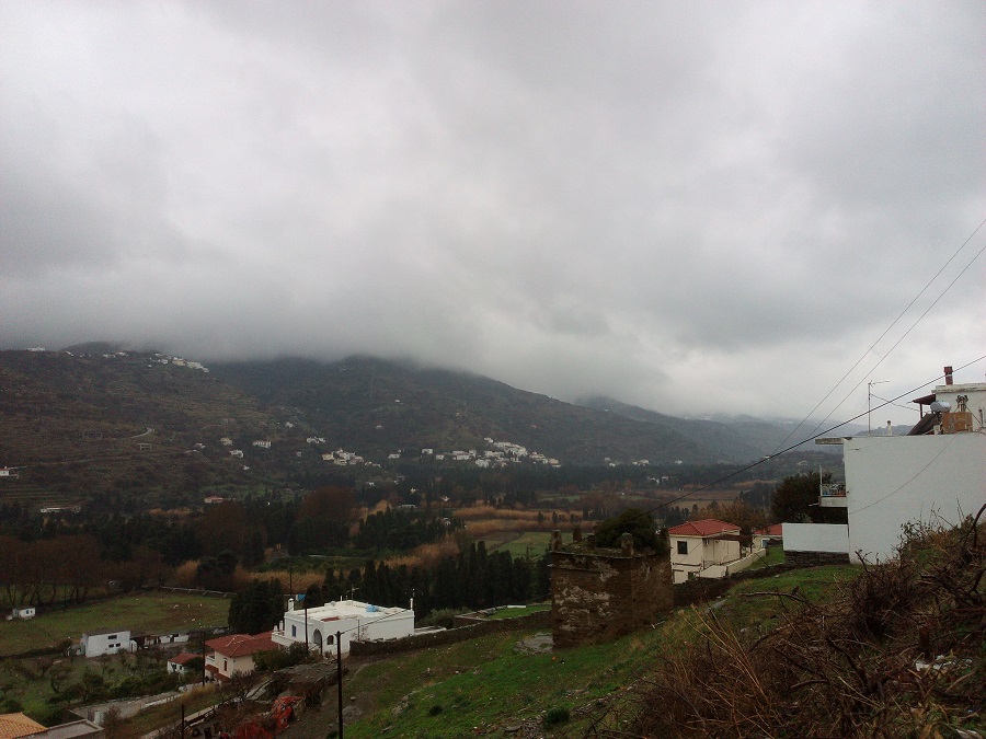 Η Άνδρος στα... σύννεφα! Ή, όταν ο ουρανός κατέβηκε στην γη... Η Άνδρος στα... σύννεφα! Ή, όταν ο ουρανός κατέβηκε στην γη...