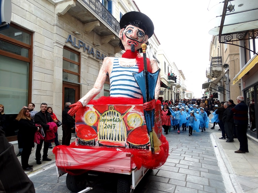 Καρναβάλι Χώρας 2017: Δεν κάνει κρύο στο νησί μας! Ή μήπως κάνει;