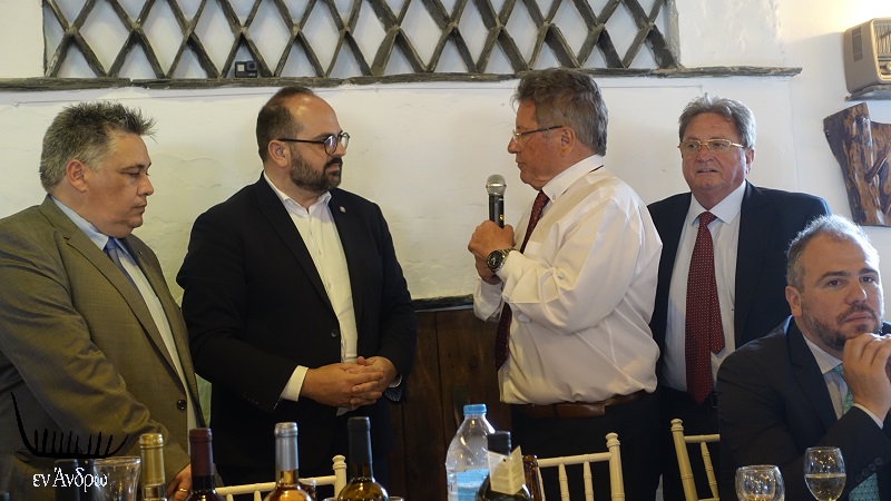 Πολιτικά και παραπολιτικά της εορτής της Θεοσκεπάστου...