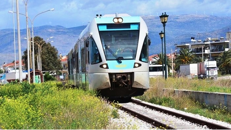 ΠΙΟ ΚΟΝΤΑ Η ΑΝΔΡΟΣ: Κλείδωσε η διπλή σιδηροδρομική σύνδεση του προαστιακού στην Ραφήνα