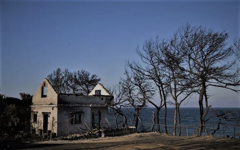 Κακούργημα ζητά ο ανακριτής για το Μάτι. Ανάμεσα και ο Γ. Καπάκης. Μια επίκαιρη ανάλυση.