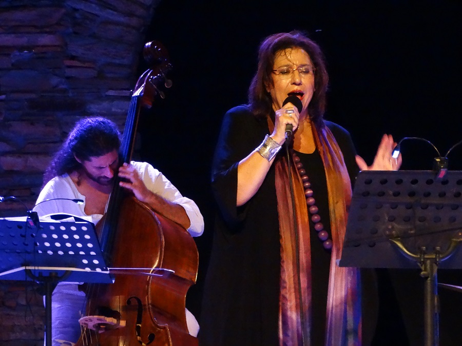 Μαρία Φαραντούρη: μια στιγμή της ιστορίας στην Άνδρο…