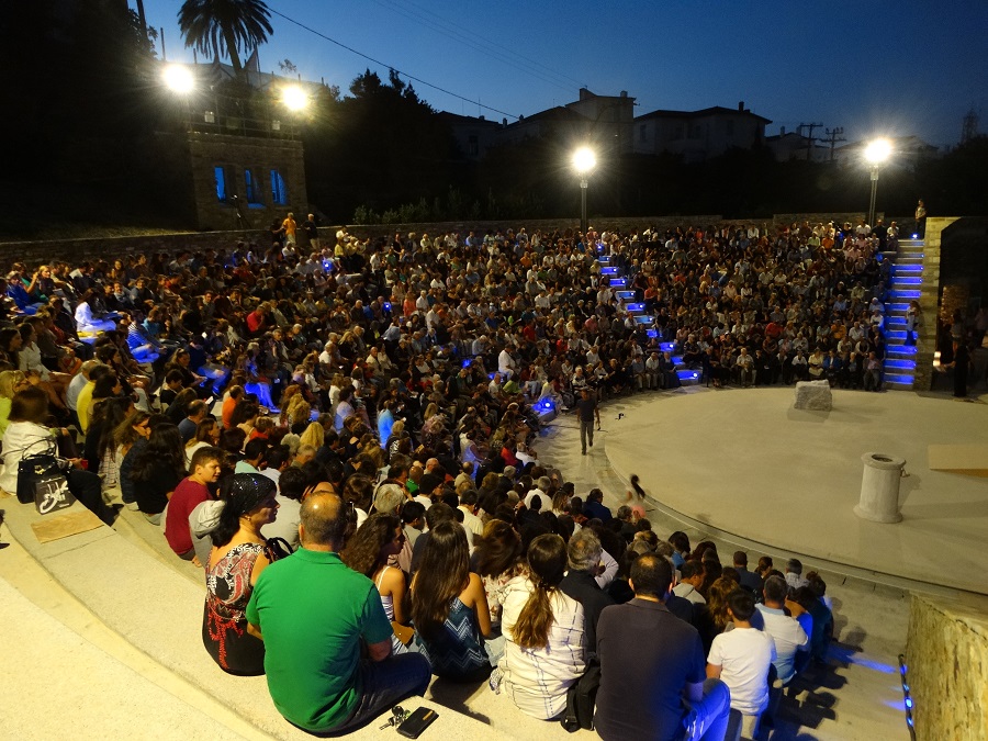 Οιδίποδας: μια παράσταση έκπληξη της Λαϊκής Σκηνής Άνδρου