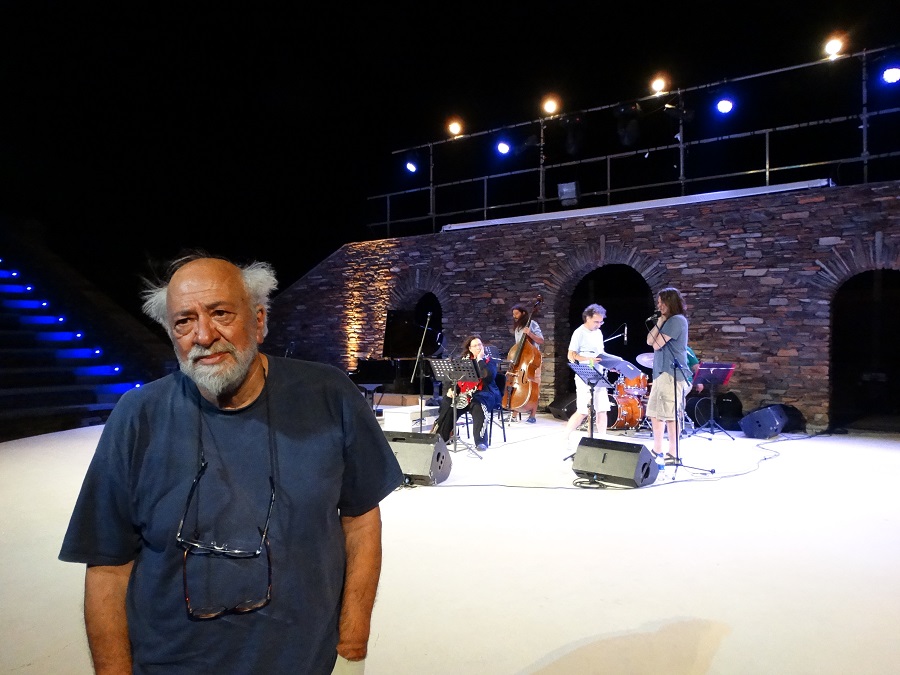 Ο Παντελής Βούλγαρης μιλά στο 