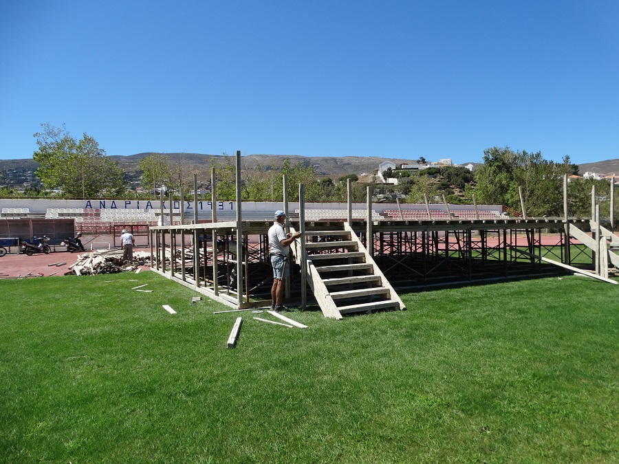 Β. Παπακωνσταντίνου & Γ. Ζουγανέλης: το Φεστιβάλ την Πέμπτη (18/8) πάει... γήπεδο!!!...