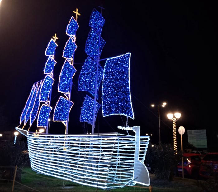 Το Γαύριο ενόψει Χριστουγέννων...