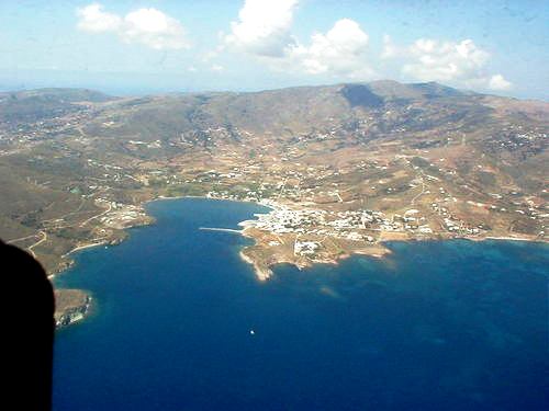 Διάσωση από το λιμενικό ιστιοπλοϊκού έξω από το Γαύριο Διάσωση από το λιμενικό ιστιοπλοϊκού έξω από το Γαύριο