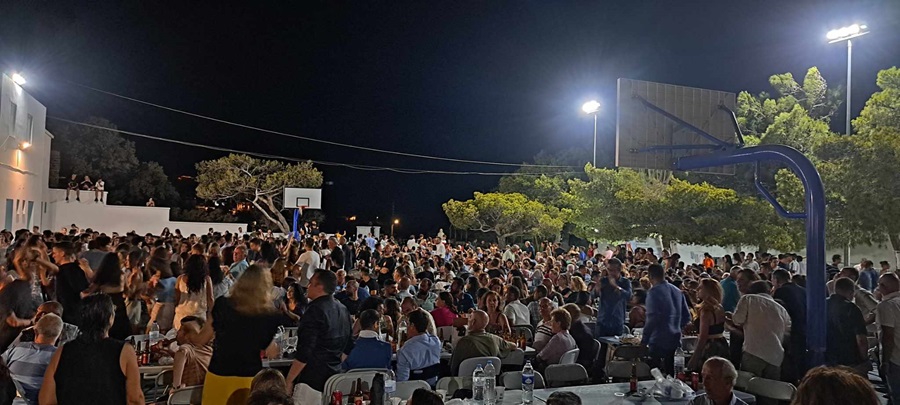ΠΙΣΩ ΜΕΡΙΑ: Ένα από τα καλύτερα πανηγύρια της Άνδρου