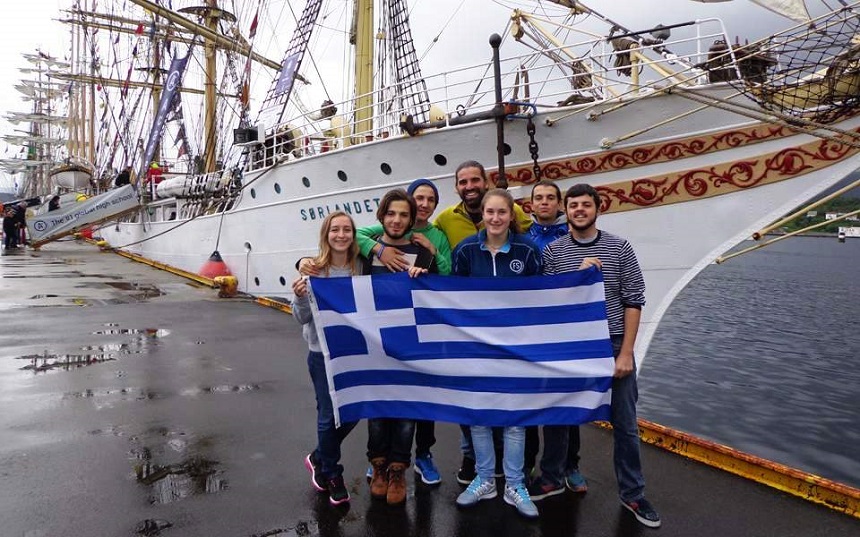 Μαθητές από την Άνδρο και την Ελλάδα ανοίγουν πανιά στον κόσμο…