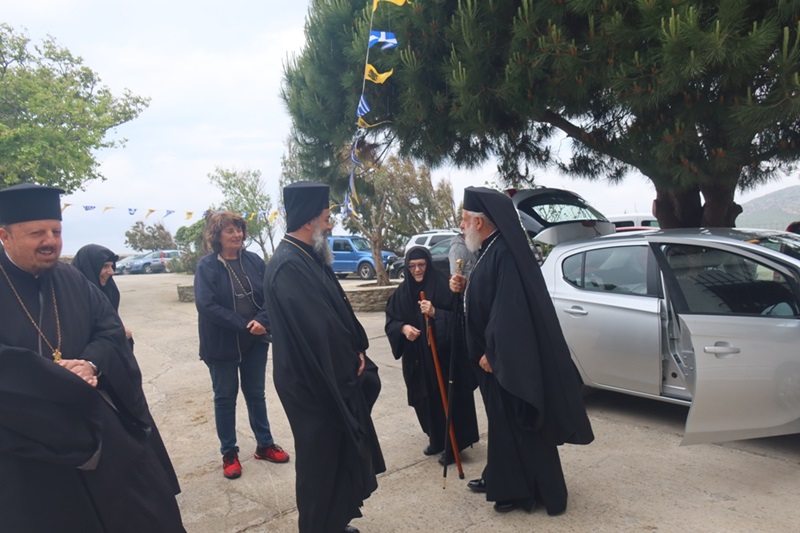 Η εορτή της Ζωοδόχου Πηγής στα μοναστήρια της Άνδρου