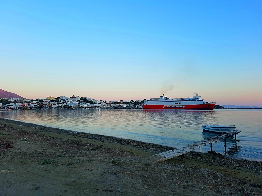 Ήπιος καιρός το τριήμερο: ψιλόβροχο μάλλον την Πρωτομαγιά…