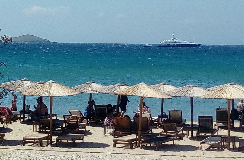 Οι κροίσοι και η Άνδρος