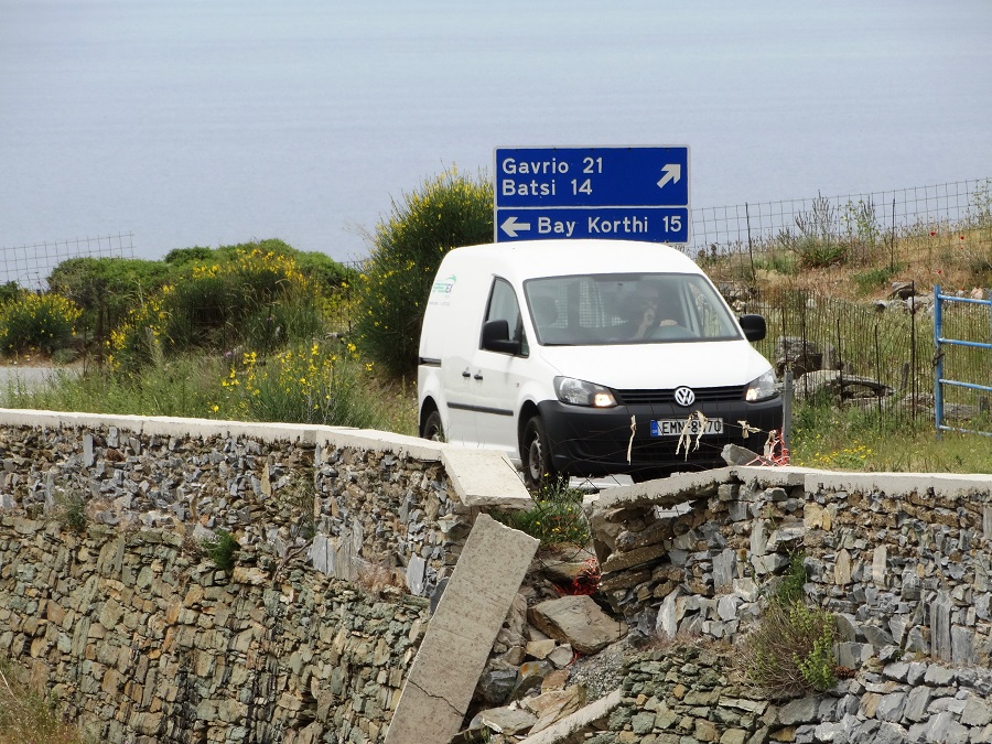 Έγκριση μελετών οδοποιίας 984.800 ευρώ από την Περιφέρεια για την Άνδρο