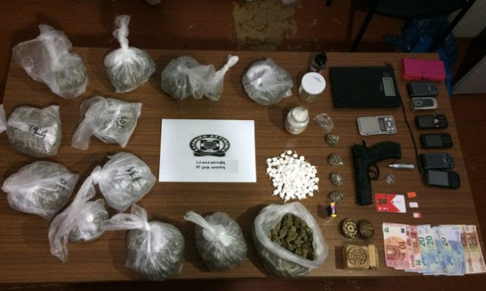 ΑΠΟΚΑΛΥΨΗ: Θα πλημμύριζε η Άνδρος κοκαΐνη και χασίς. Τι λέει η Αστυνομία.