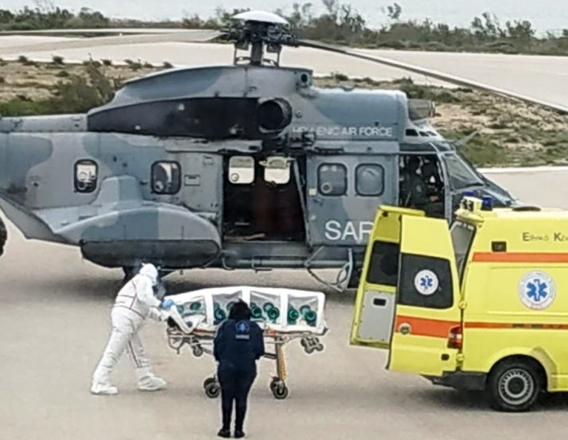 Με Super Puma στην Αθήνα ο 49χρονος της Νάξου Με Super Puma στην Αθήνα ο 49χρονος της Νάξου