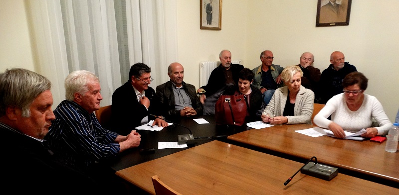 ΑΝΔΡΙΑΚΗ ΕΝΟΤΗΤΑ: Δεν ψηφίζει προϋπολογισμό αν δεν αναμορφωθεί εκ βάθρων! Θέτει επτά πολιτικούς όρους... 