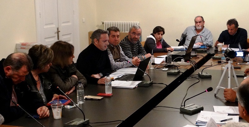 Όλοι έχουν άποψη για τα οικονομικά, αλλά την κρατούν για τον εαυτό τους…