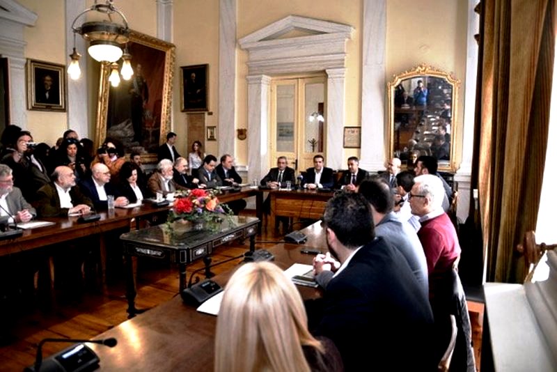 Ξεκίνησε η ηλεκτρική διασύνδεση των Κυκλάδων (και της Άνδρου). Αντί χειροκροτημάτων εκφράσεις… λύπης!!!