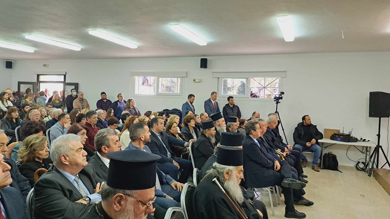 ΑΝΔΡΟΣ: Ορκωμοσία δημάρχου, δημοτικού συμβουλίου, προέδρων και μελών κοινοτήτων. Παρουσίαση και σχολιασμός...