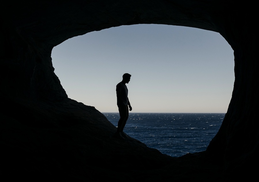 ΤΑ ΑΝΑΧΩΜΑΤΑ ΤΟΥ ΚΑΛΟΚΑΙΡΙΟΥ ΚΑΙ ΤΑ ΕΡΗΜΟΠΟΙΗΜΕΝΑ ΝΗΣΙΑ ΜΑΣ