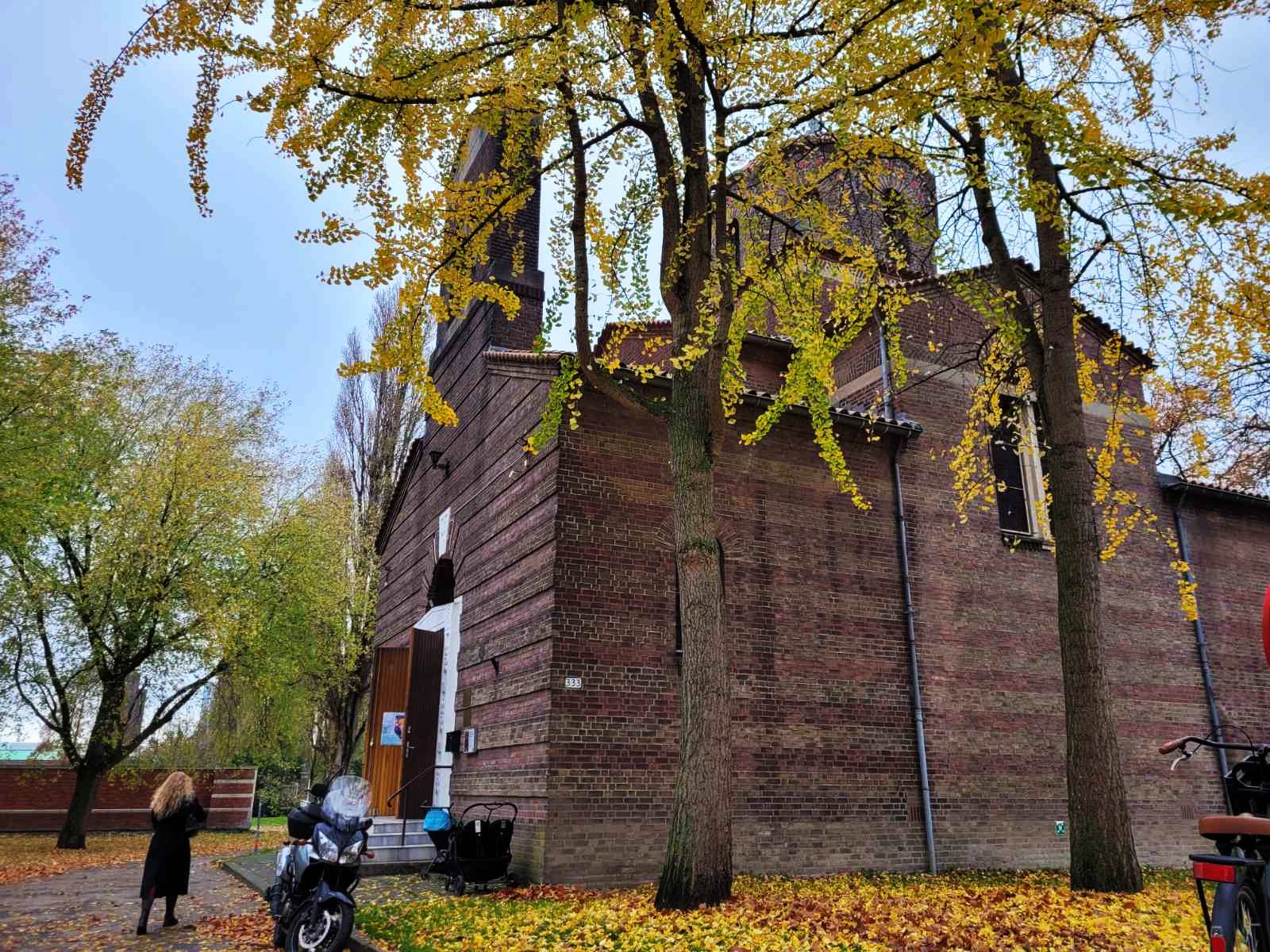 ΑΝΑΦΟΡΑ ΣΤΟΝ ΓΚΡΕΚΟ: Στον Άγιο Νικόλαο του Ρότερνταμ...