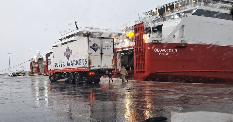 ΤΕΛΟΣ ΤΗΣ ΣΕΖΟΝ: Δύο καράβια την ημέρα από Δευτέρα